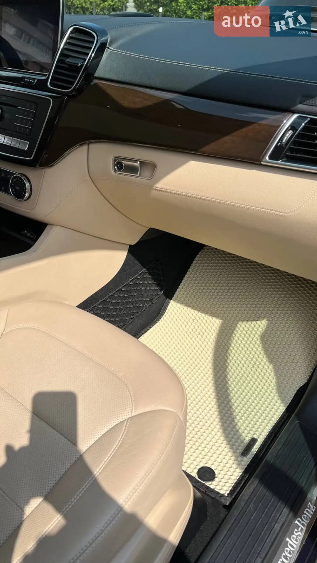 2018 Mercedes-Benz GLE - мініатюра 45