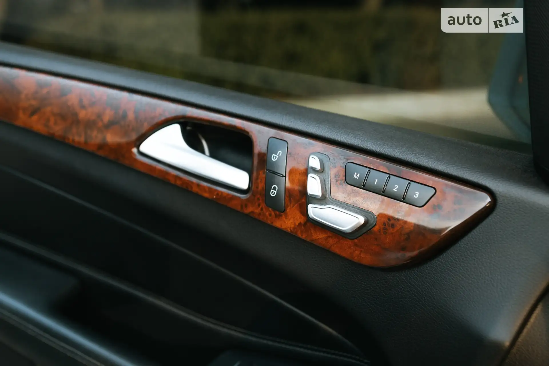 2015 Mercedes-Benz GLE - мініатюра 20