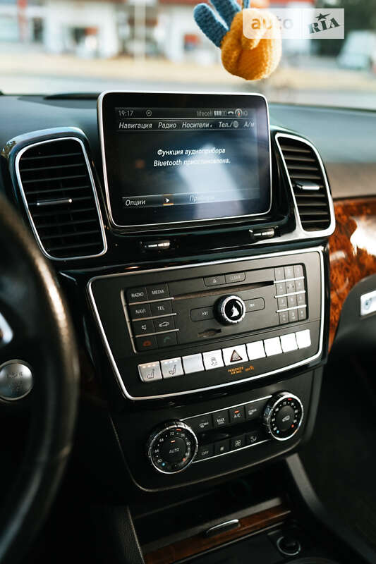 Позашляховик / Кросовер Mercedes-Benz GLE-Class 2015 в Дніпрі фото 27 Позашляховик / Кросовер Mercedes-Benz GLE-Class 2015 в Дніпрі