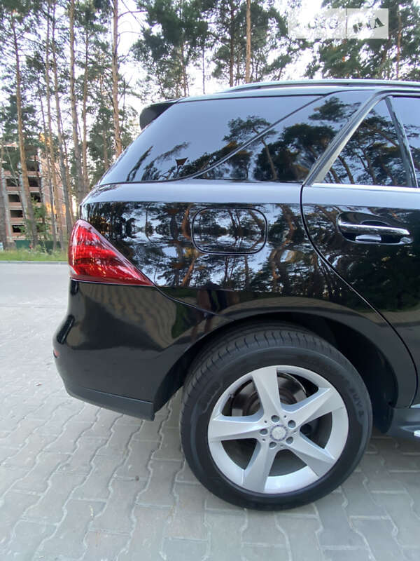 Позашляховик / Кросовер Mercedes-Benz GLE-Class 2016 в Ірпені