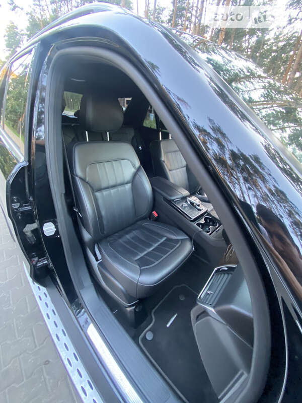 Позашляховик / Кросовер Mercedes-Benz GLE-Class 2016 в Ірпені