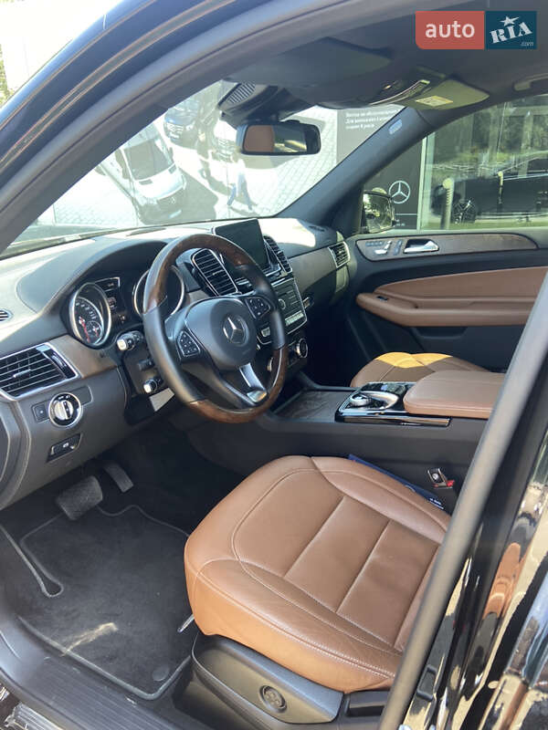 Позашляховик / Кросовер Mercedes-Benz GLE-Class 2015 в Києві