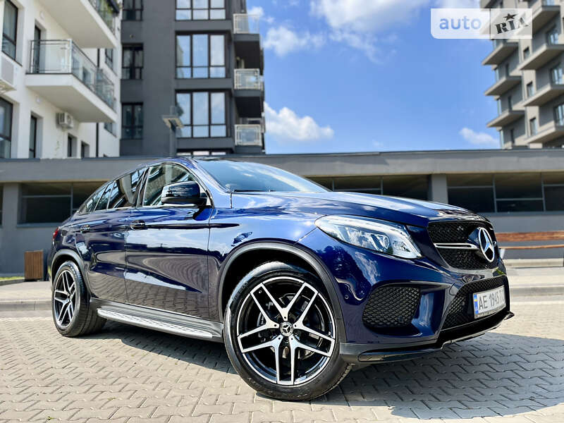 Внедорожник / Кроссовер Mercedes-Benz GLE-Class 2017 в Ивано-Франковске