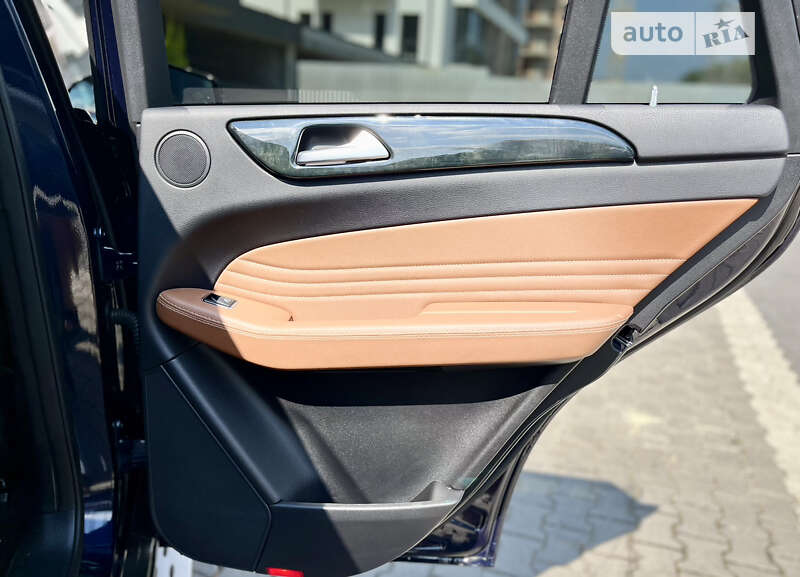 Внедорожник / Кроссовер Mercedes-Benz GLE-Class 2017 в Ивано-Франковске