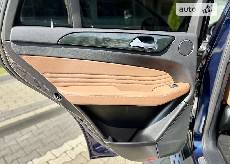 Внедорожник / Кроссовер Mercedes-Benz GLE-Class 2017 в Ивано-Франковске