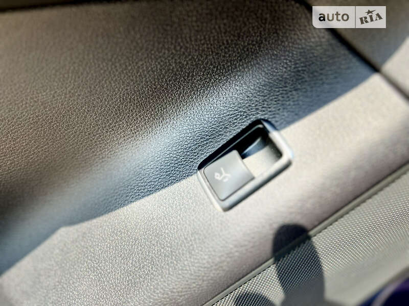 Внедорожник / Кроссовер Mercedes-Benz GLE-Class 2017 в Ивано-Франковске