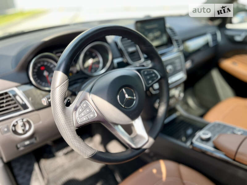 Внедорожник / Кроссовер Mercedes-Benz GLE-Class 2017 в Ивано-Франковске