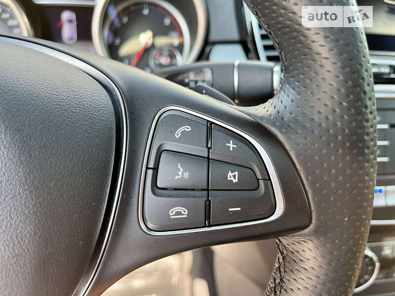 Внедорожник / Кроссовер Mercedes-Benz GLE-Class 2017 в Ивано-Франковске