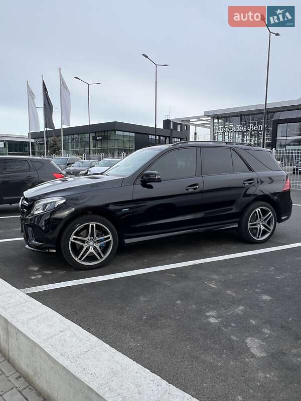 Внедорожник / Кроссовер Mercedes-Benz GLE-Class 2016 в Днепре