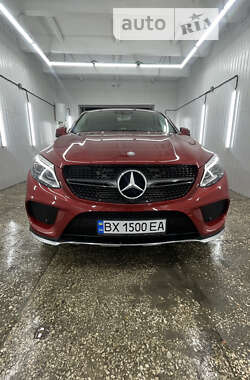 Внедорожник / Кроссовер Mercedes-Benz GLE-Class 2016 в 