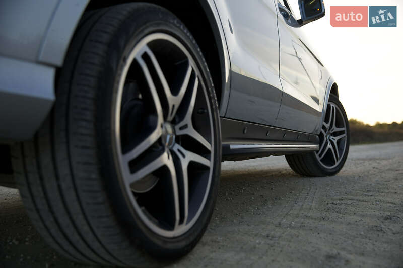 Внедорожник / Кроссовер Mercedes-Benz GLE-Class 2017 в Стрые