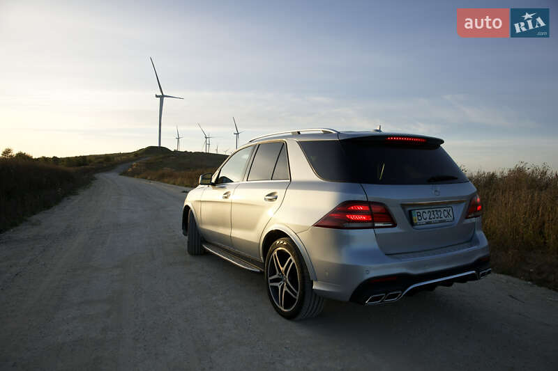 Внедорожник / Кроссовер Mercedes-Benz GLE-Class 2017 в Стрые