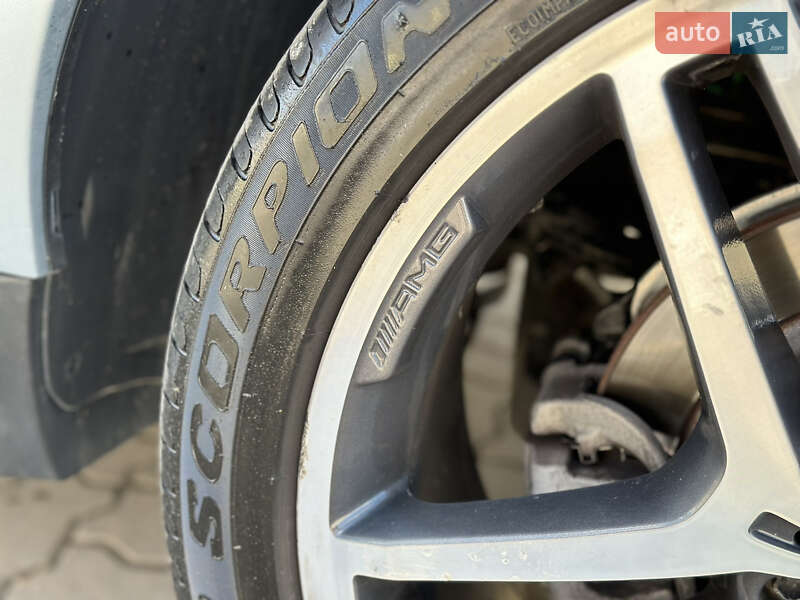 Внедорожник / Кроссовер Mercedes-Benz GLE-Class 2017 в Стрые