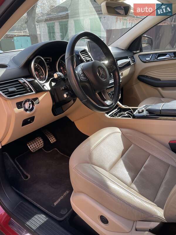 Внедорожник / Кроссовер Mercedes-Benz GLE-Class 2016 в Киеве