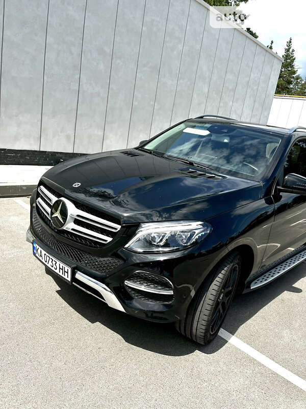 Внедорожник / Кроссовер Mercedes-Benz GLE-Class 2016 в Киеве