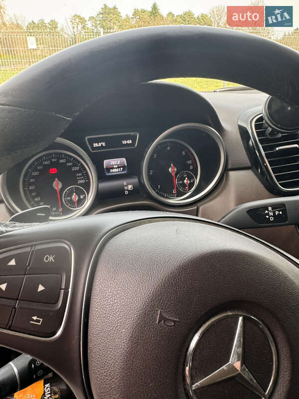 Внедорожник / Кроссовер Mercedes-Benz GLE-Class 2017 в Львове фото 4 Внедорожник / Кроссовер Mercedes-Benz GLE-Class 2017 в Львове