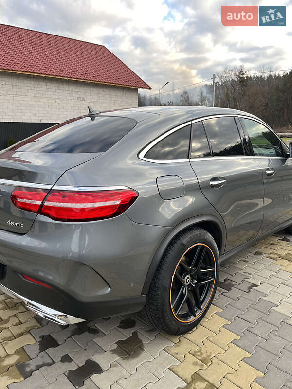Внедорожник / Кроссовер Mercedes-Benz GLE-Class 2018 в Иршаве