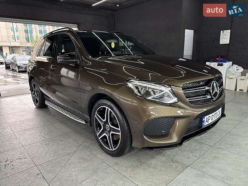 Внедорожник / Кроссовер Mercedes-Benz GLE-Class 2017 в Киеве