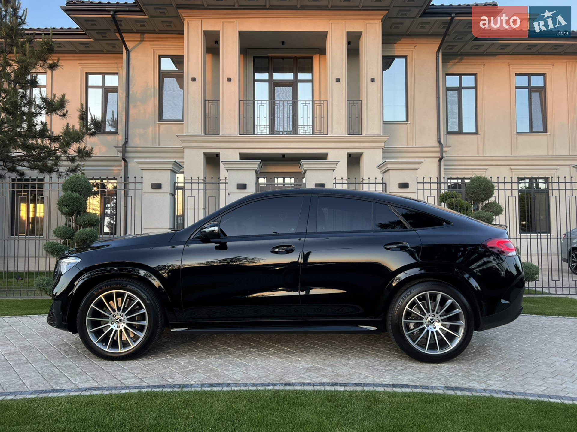 2020 Mercedes-Benz GLE - мініатюра 10