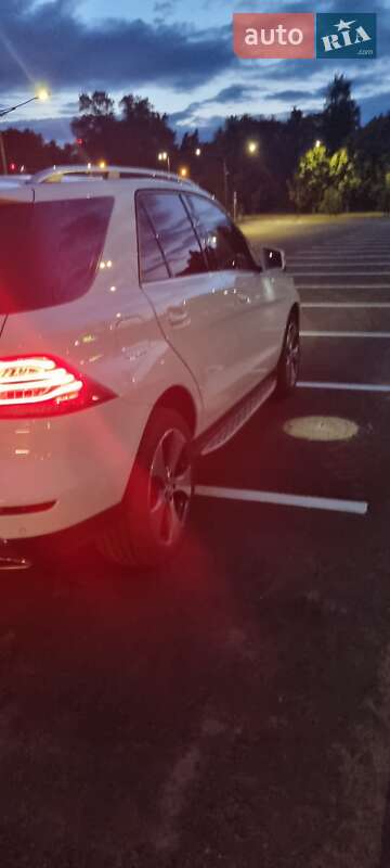 Внедорожник / Кроссовер Mercedes-Benz GLE-Class 2016 в Виннице