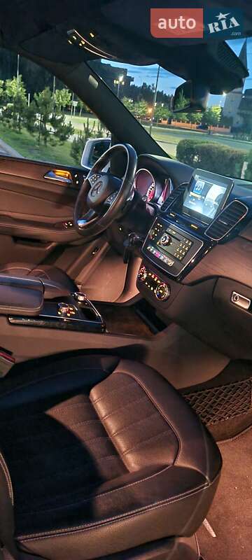 Внедорожник / Кроссовер Mercedes-Benz GLE-Class 2016 в Виннице