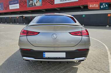 Позашляховик / Кросовер Mercedes-Benz GLE-Class 2020 в 