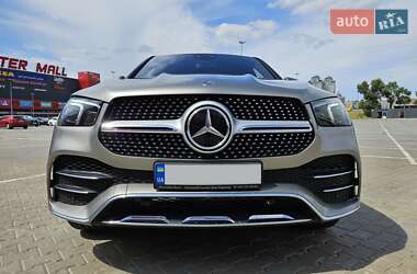 Позашляховик / Кросовер Mercedes-Benz GLE-Class 2020 в 