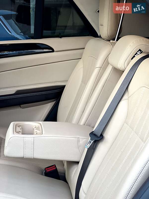 Позашляховик / Кросовер Mercedes-Benz GLE-Class 2018 в Одесі фото 46 Позашляховик / Кросовер Mercedes-Benz GLE-Class 2018 в Одесі