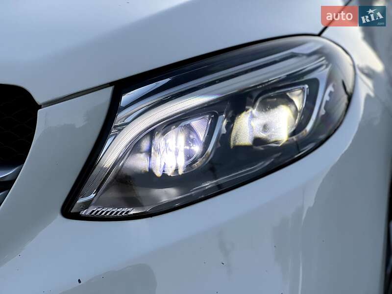 Позашляховик / Кросовер Mercedes-Benz GLE-Class 2018 в Одесі фото 13 Позашляховик / Кросовер Mercedes-Benz GLE-Class 2018 в Одесі