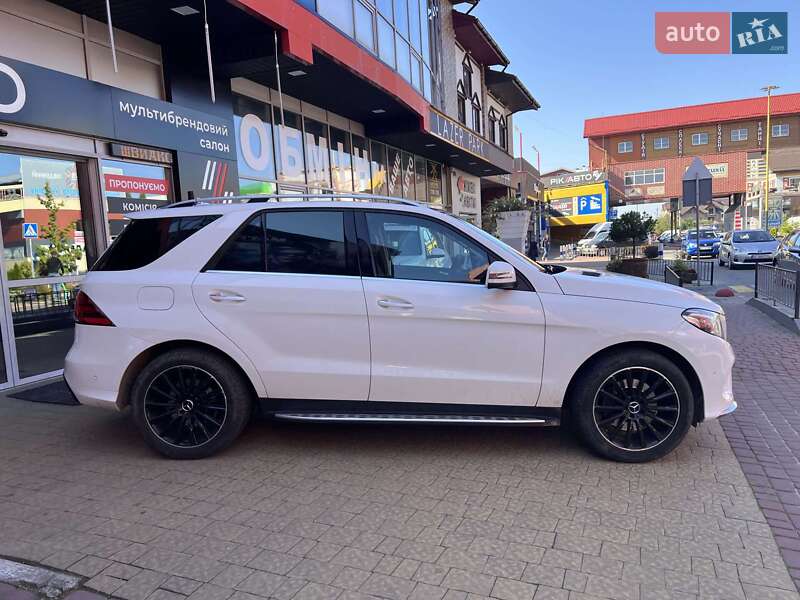 Внедорожник / Кроссовер Mercedes-Benz GLE-Class 2016 в Львове