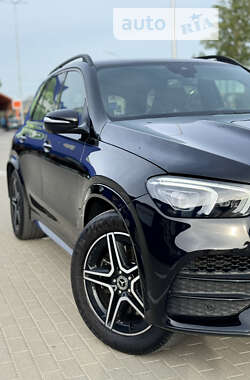 Внедорожник / Кроссовер Mercedes-Benz GLE-Class 2019 в 