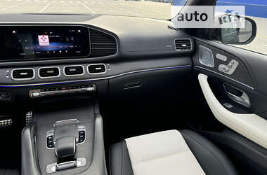 Внедорожник / Кроссовер Mercedes-Benz GLE-Class 2019 в 