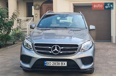 Внедорожник / Кроссовер Mercedes-Benz GLE-Class 2015 в 