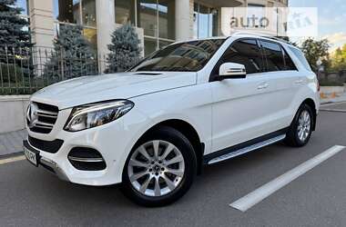 Внедорожник / Кроссовер Mercedes-Benz GLE-Class 2017 в Киеве