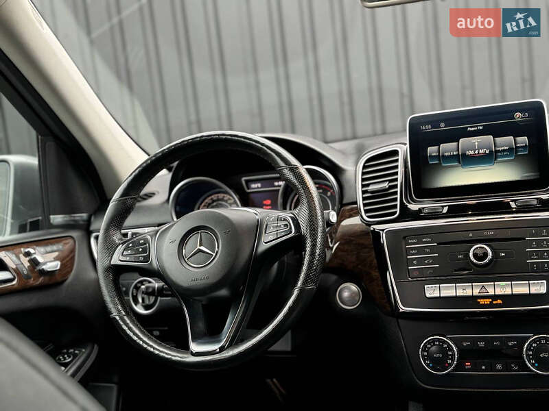 Внедорожник / Кроссовер Mercedes-Benz GLE-Class 2016 в Львове