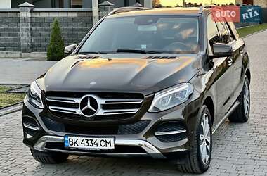 Внедорожник / Кроссовер Mercedes-Benz GLE-Class 2016 в Ровно