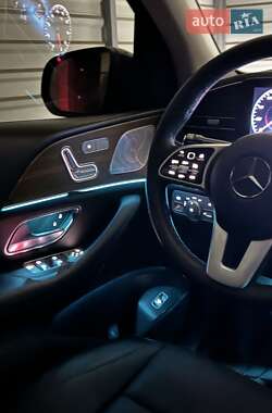 Позашляховик / Кросовер Mercedes-Benz GLE-Class 2019 в 
