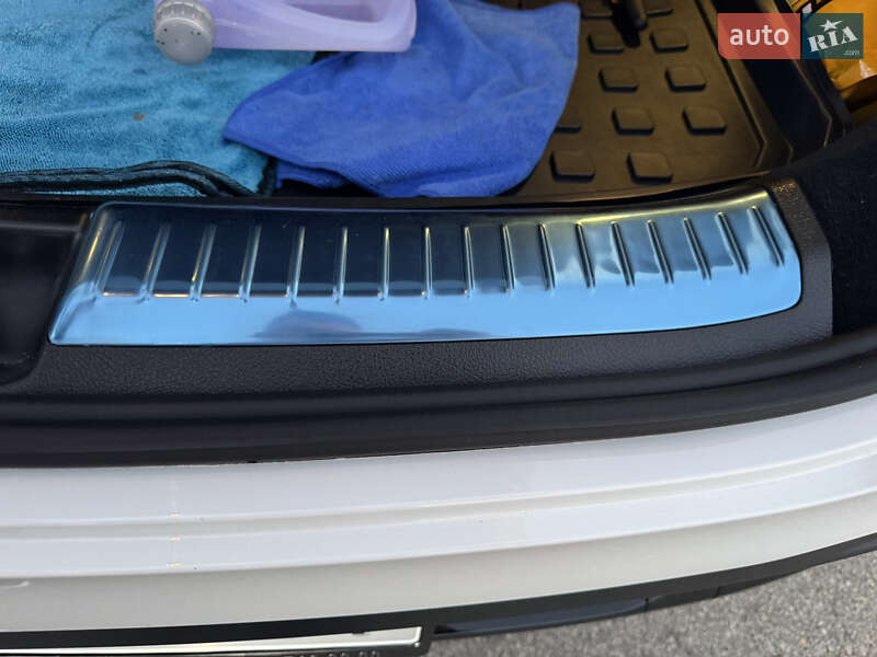 Внедорожник / Кроссовер Mercedes-Benz GLE-Class 2021 в Запорожье