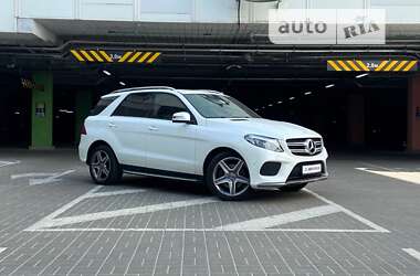 Внедорожник / Кроссовер Mercedes-Benz GLE-Class 2017 в Киеве