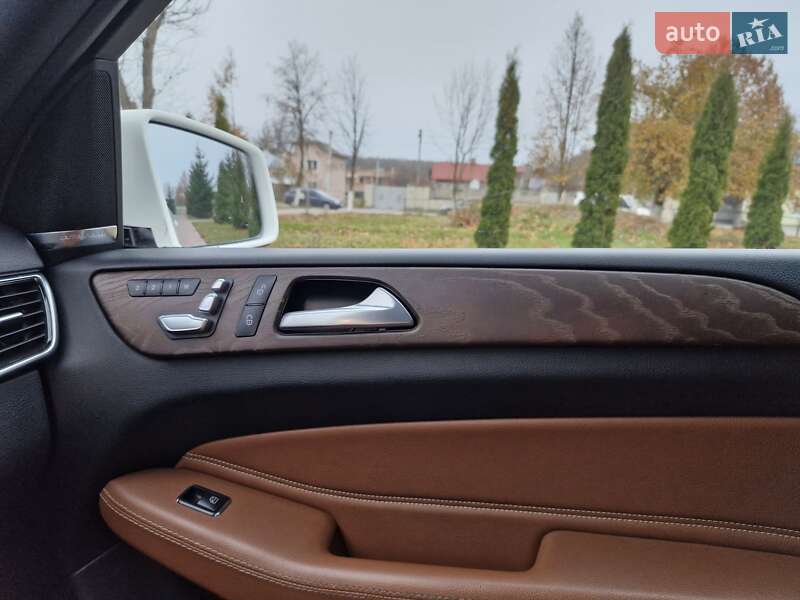 Позашляховик / Кросовер Mercedes-Benz GLE-Class 2016 в Тернополі