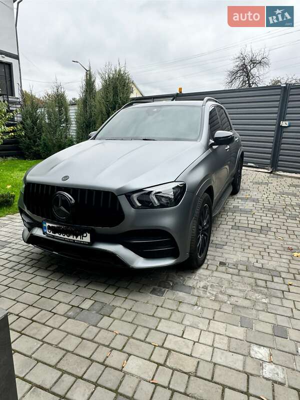 Позашляховик / Кросовер Mercedes-Benz GLE-Class 2019 в 