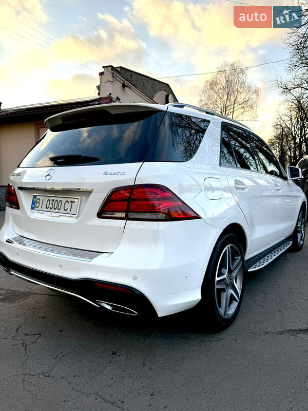 Внедорожник / Кроссовер Mercedes-Benz GLE-Class 2015 в Полтаве