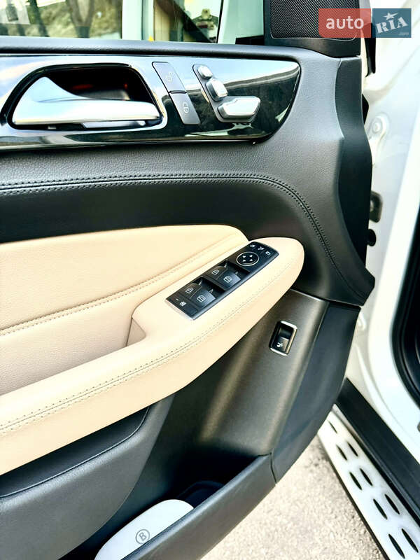 Внедорожник / Кроссовер Mercedes-Benz GLE-Class 2015 в Полтаве