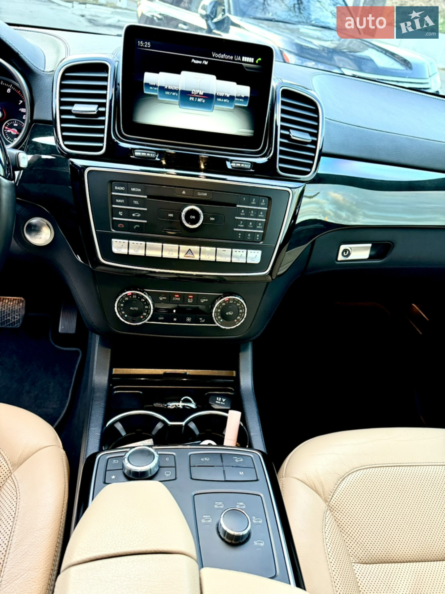 2015 Mercedes-Benz GLE - мініатюра 28