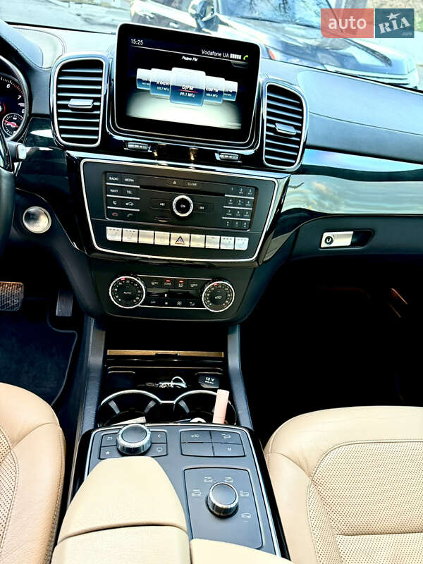 Внедорожник / Кроссовер Mercedes-Benz GLE-Class 2015 в Полтаве
