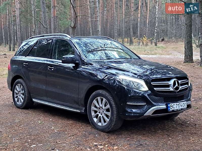 Внедорожник / Кроссовер Mercedes-Benz GLE-Class 2016 в 