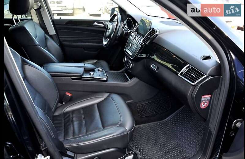 Позашляховик / Кросовер Mercedes-Benz GLE-Class 2016 в Києві