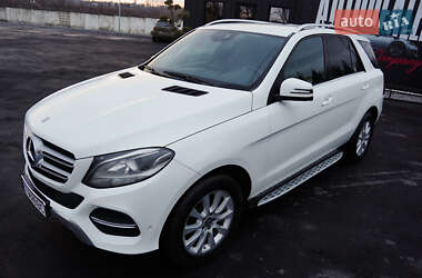 Внедорожник / Кроссовер Mercedes-Benz GLE-Class 2015 в 