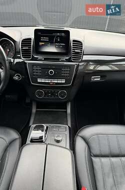 Внедорожник / Кроссовер Mercedes-Benz GLE-Class 2018 в 