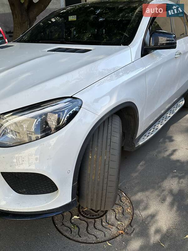 Позашляховик / Кросовер Mercedes-Benz GLE-Class 2018 в Одесі